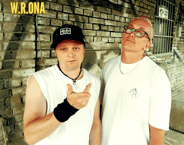 Duet W.R.Ona patrzy w "Twoje Oczy"
