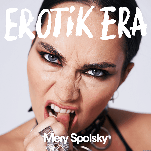Mery Spolsky na drugiej części trasy "Erotic Era"