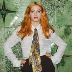 neena zapowiada debiutancki album