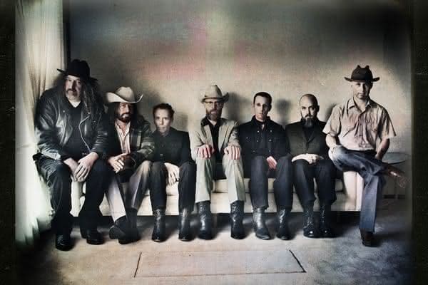 Slim Cessna's Auto Club zagra w Warszawie