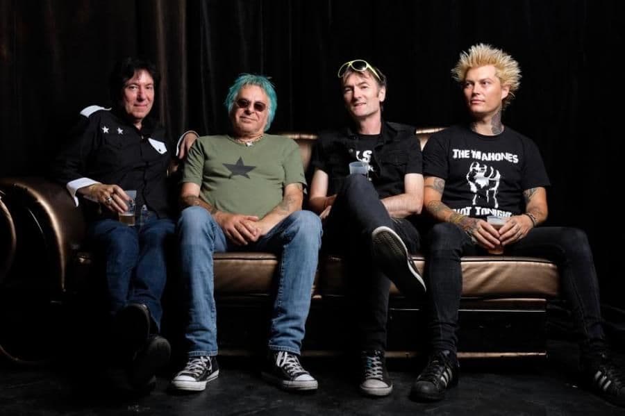 UK Subs i D.O.A. na Rocku Na Bagnie